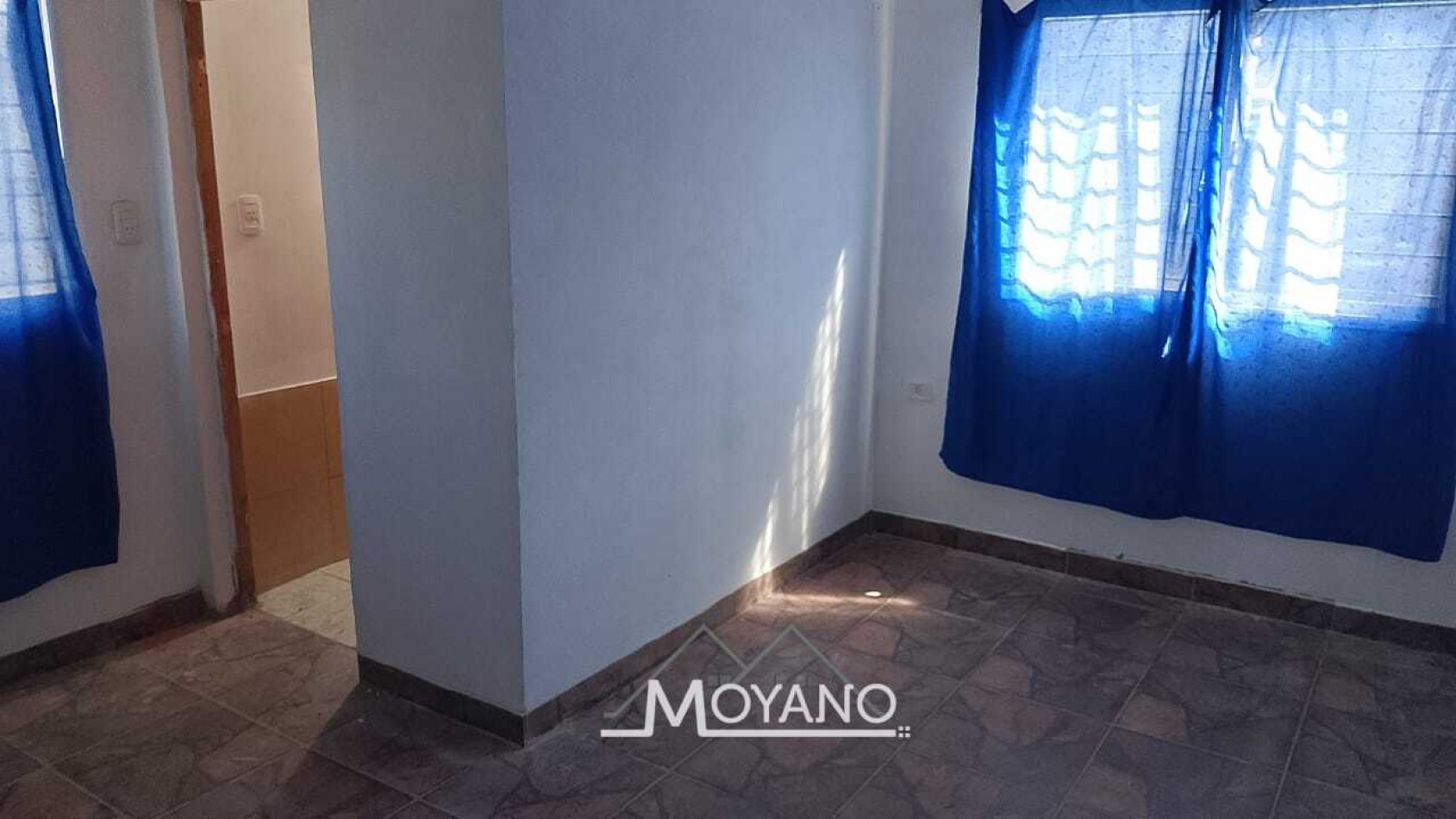 Casa Quinta en Venta en Colastine Sur - Espacio, Diseño y Entorno Natural