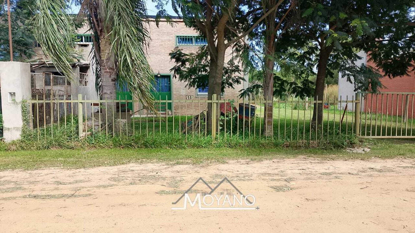Casa Quinta en Venta en Colastine Sur - Espacio, Diseño y Entorno Natural
