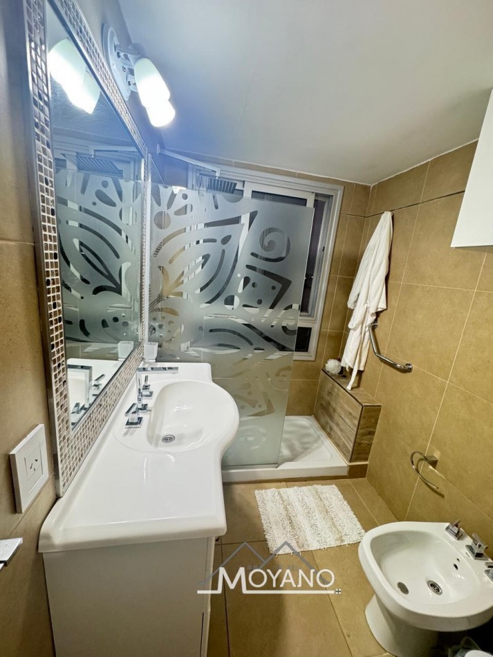 Departamento de 2 Dormitorios en Puerto Amarras - Piso 12 con Vista Privilegiada al Oeste