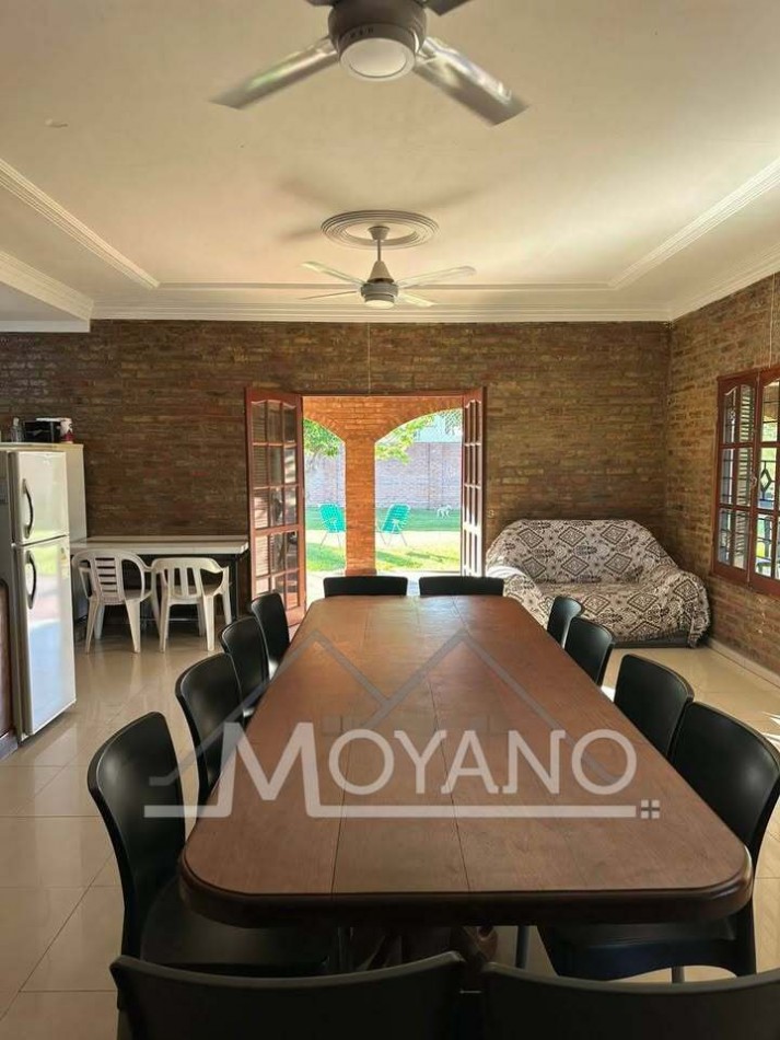 Casa Quinta en Barrio Los Conquistadores - Sauce Viejo
