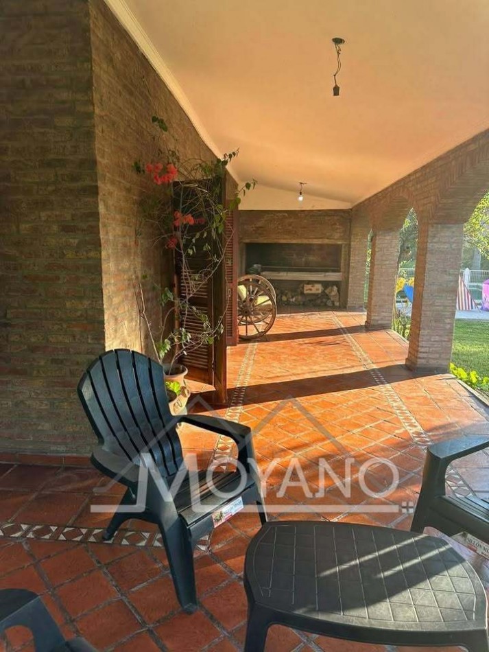 Casa Quinta en Barrio Los Conquistadores - Sauce Viejo