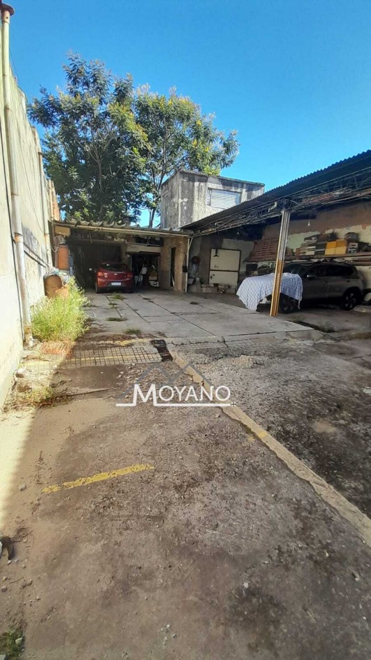 COCHERA A LA VENTA EN BARRIO ROMA - 285,78 m²