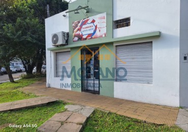 CASA EN VENTA CON LOCAL COMERCIAL AL FRENTE